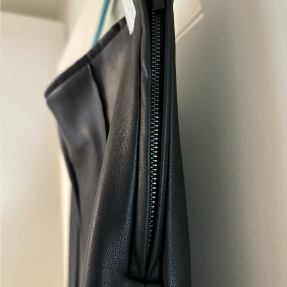 New with Tags! Buttery soft Zara Faux Leather Legging - Picture 3 of 4